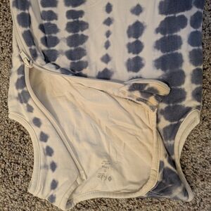 Kyte Baby Blue and White Riptide Sleepsack Small